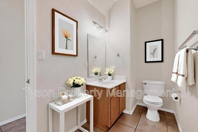 Building Photo - 7124 Glyndon Trail NW