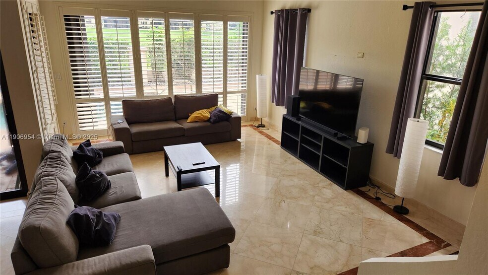 Building Photo - 718 Deer Creek Via Verona