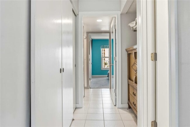 Building Photo - 105 Island Way