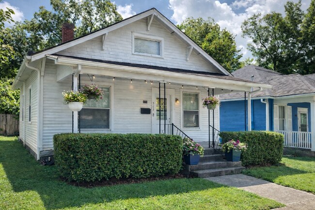 Building Photo - 362 Oldham Ave