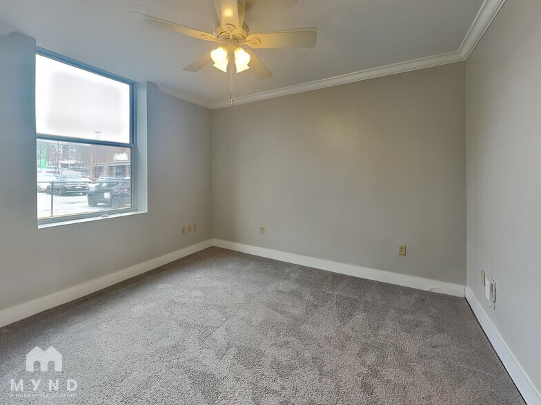 Building Photo - 985 Ponce De Leon Ave NE