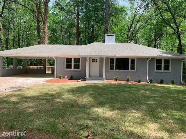 Primary Photo - 4 br, 3 bath House - 2020 CHILDRESS Drive SW