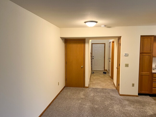 Building Photo - 1104 Heritage Ct
