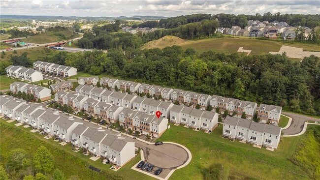 Building Photo - 243 Faulk Dr