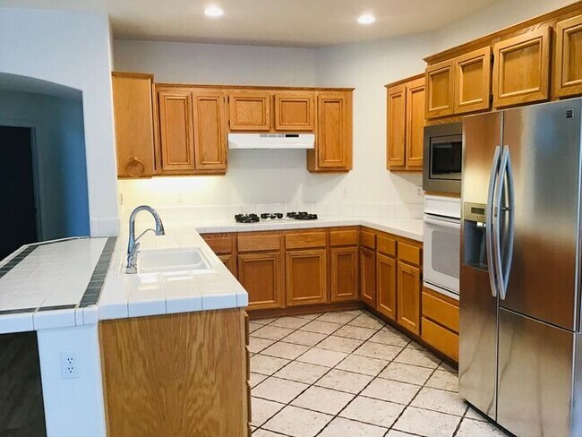 Building Photo - A Spacious and Serene Oasis in the Heart of Verdigris