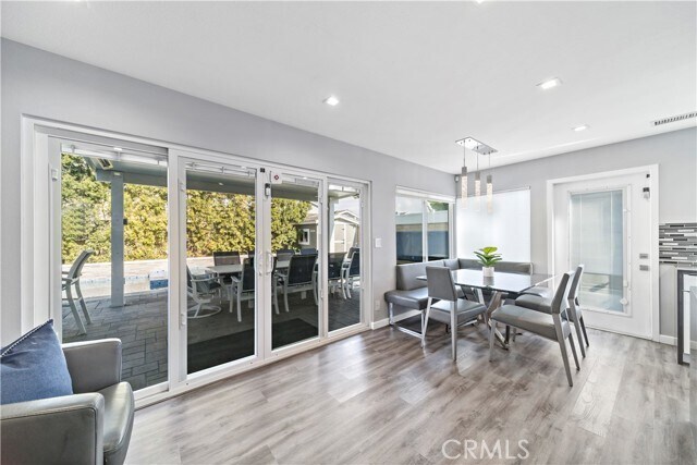 Building Photo - 8711 Mossford Dr