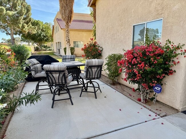 Building Photo - Furnished Condo in Rental Mesa Del Sol