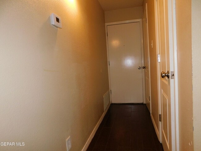 Building Photo - 11233 Red Barrel Pl