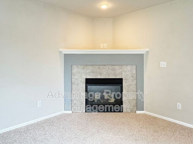Building Photo - 1235 SE Brookside Way