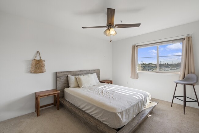 Building Photo - 51 Kihalani St