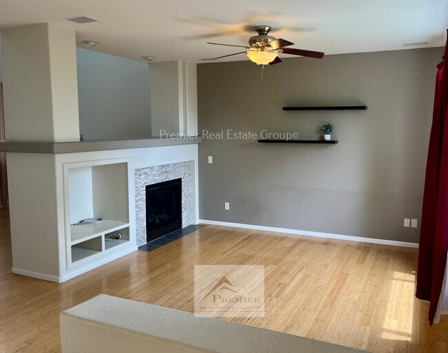 Building Photo - 7215 Edgebrook Dr