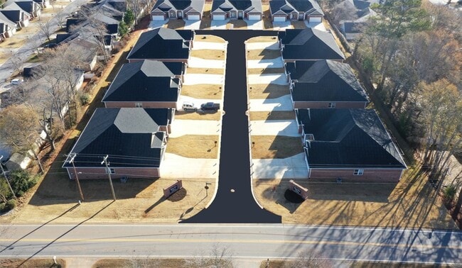 Building Photo - 1903 N Main St