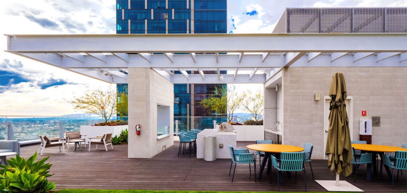 Building Photo - 877 Francisco St