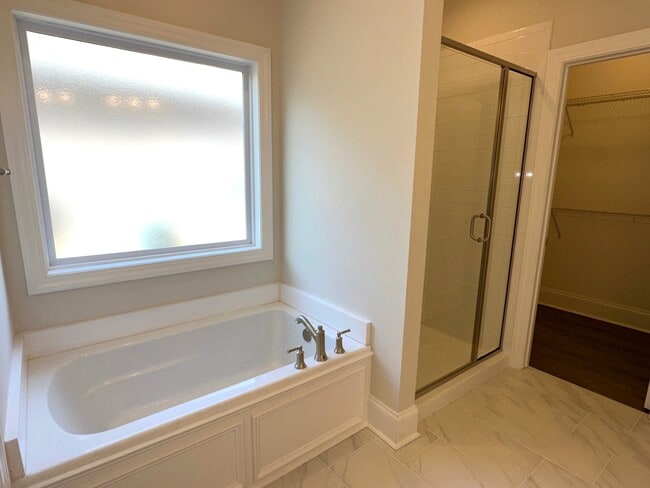 Building Photo - 1102 Cavil Hollins Ct