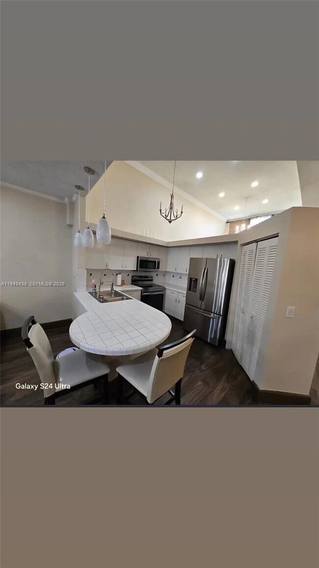 Building Photo - 672 SW 158th Terrace