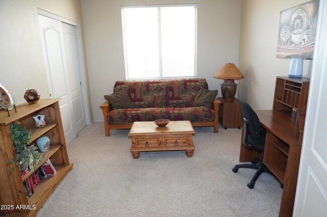 Building Photo - 1821 W Glenhaven Dr