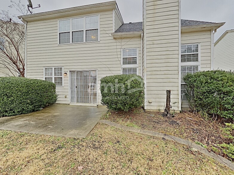 Building Photo - 2208 Sprucewood Dr NW