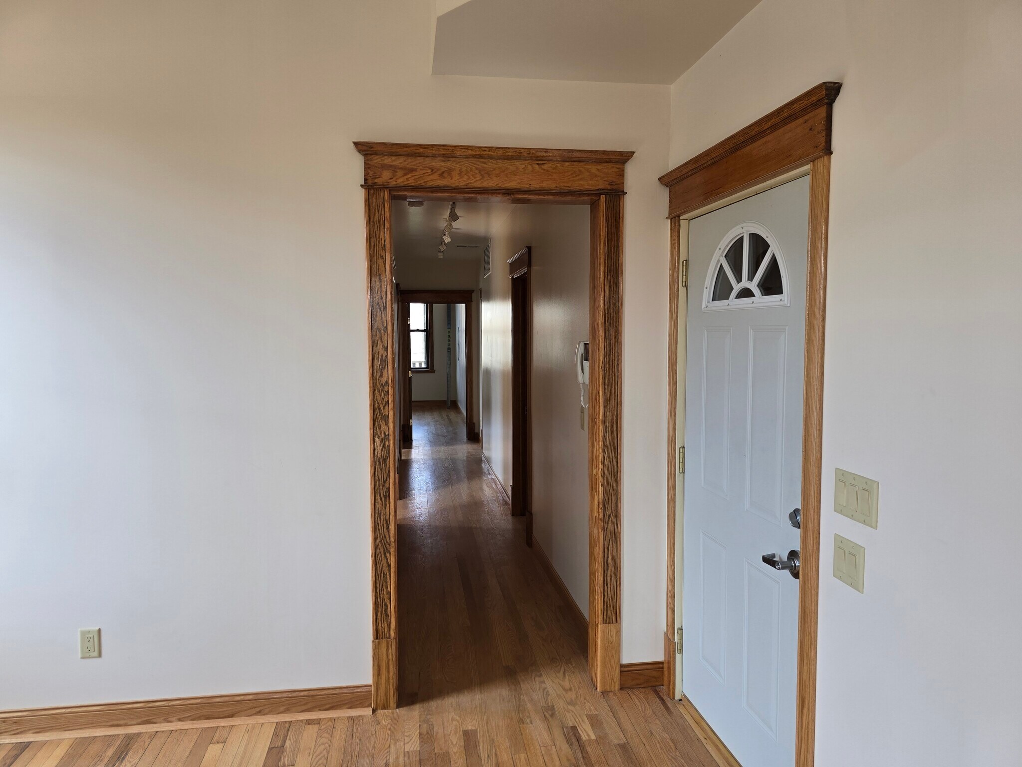 Entry door and hallway - 1204 N Kedzie Ave