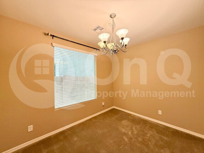 Building Photo - 4051 E Mesquite St