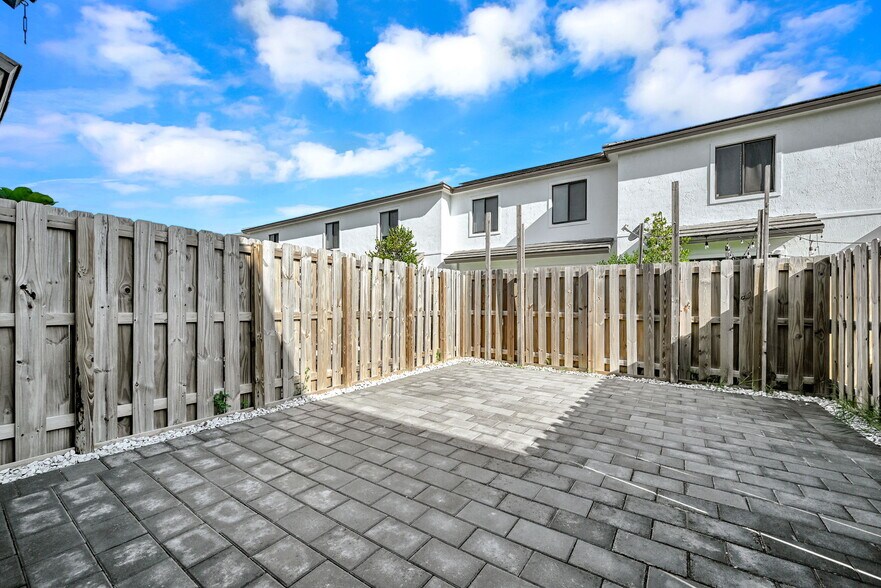 Building Photo - 10817 SW 233rd St