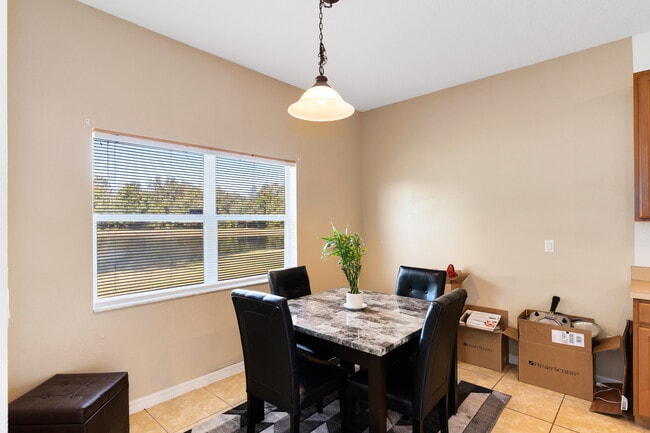 Building Photo - 2838 Sweetspire Cir