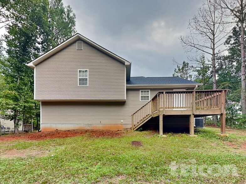 Building Photo - 210 Kennedy Dr