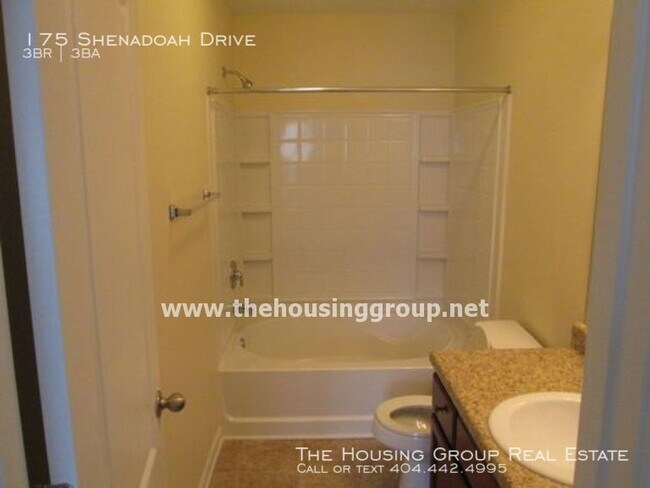 Building Photo - New Listing in Riverdale/Clayton County