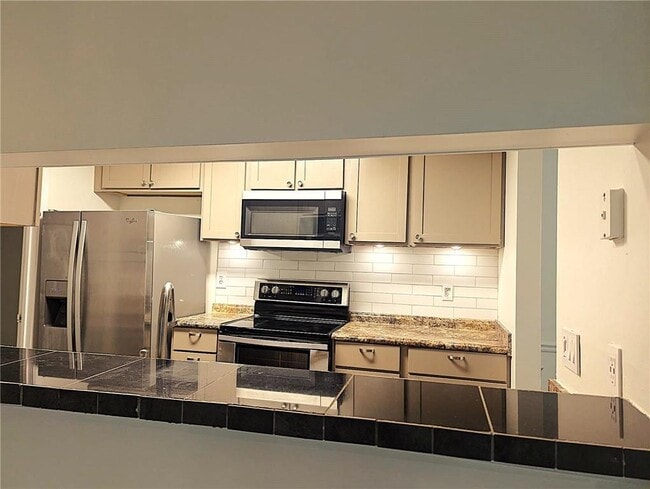 Building Photo - 101 Warm Springs Cir