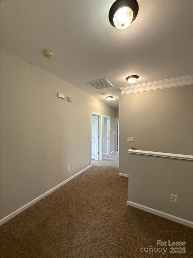 Building Photo - 1113 Cooper Ln