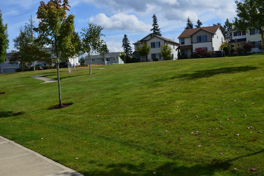 Building Photo - 1769 Cadborough Ln