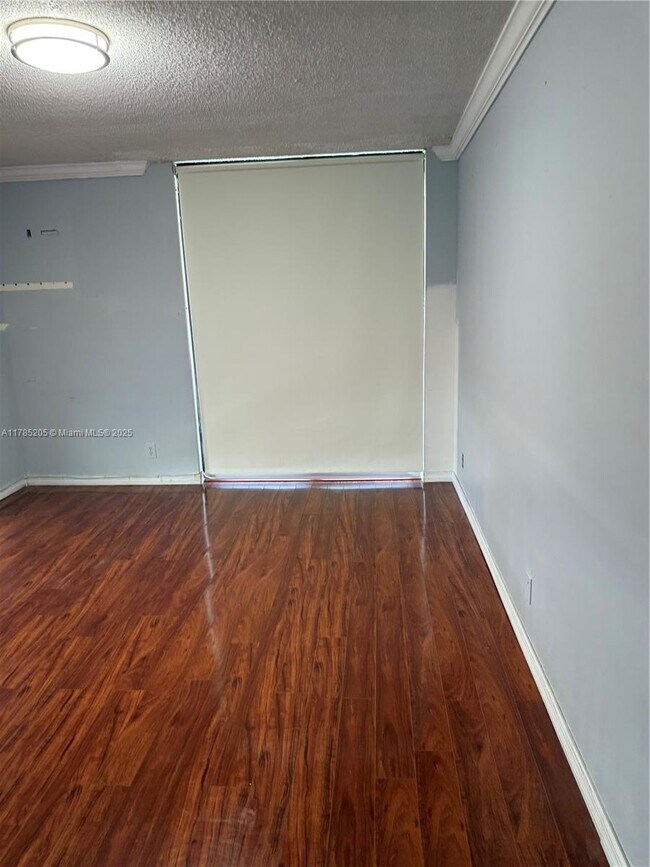 Building Photo - 1500 S Ocean Dr