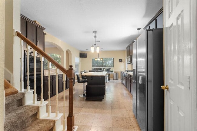 Building Photo - 5803 Song Ridge Ct