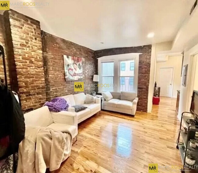Primary Photo - 89 Endicott St
