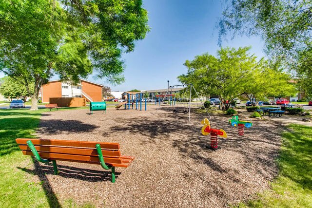 Building Photo - 8928 Steven Dr