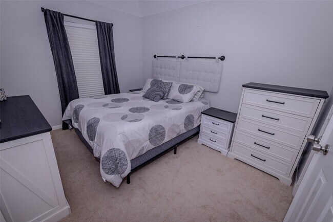 Building Photo - 21812 Grand Lancelot Dr