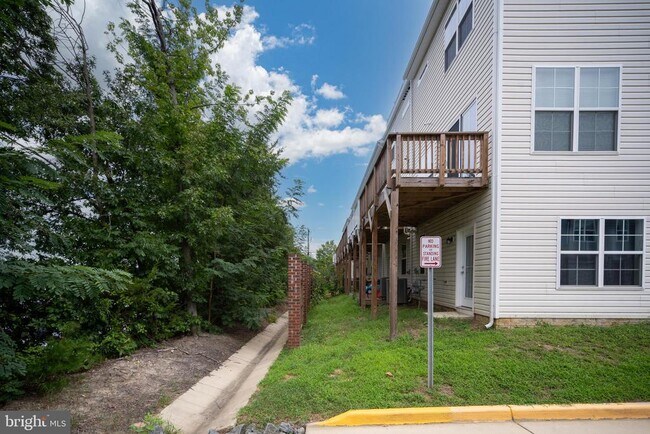 Building Photo - 4509 Ryelan Dr