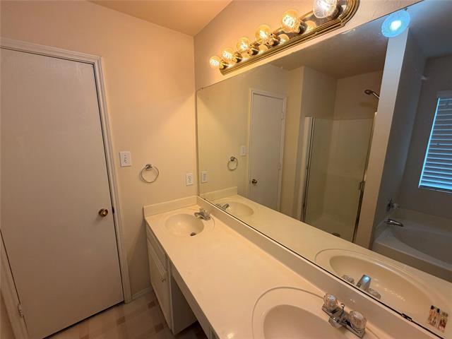 Building Photo - 8604 Stetson Dr