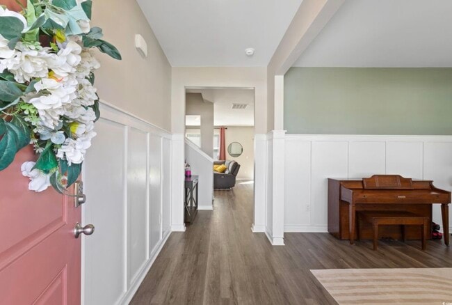 Building Photo - 124 Cassina Dr