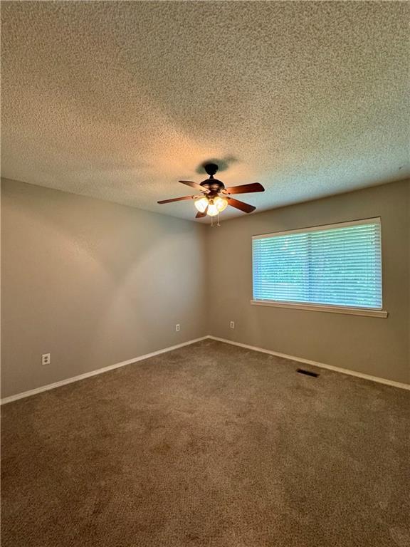Building Photo - 5 Dunholme Dr