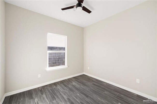 Building Photo - 5701 Notre Dame Ave