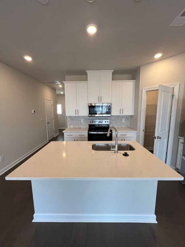 Building Photo - 3 Bedroom, 2.5 Bath Brand New Home for Rent (MONROE)