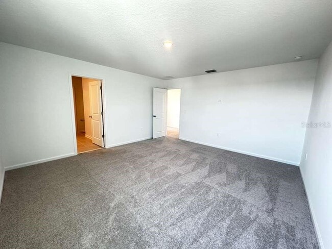 Building Photo - 4734 Katrina Dr