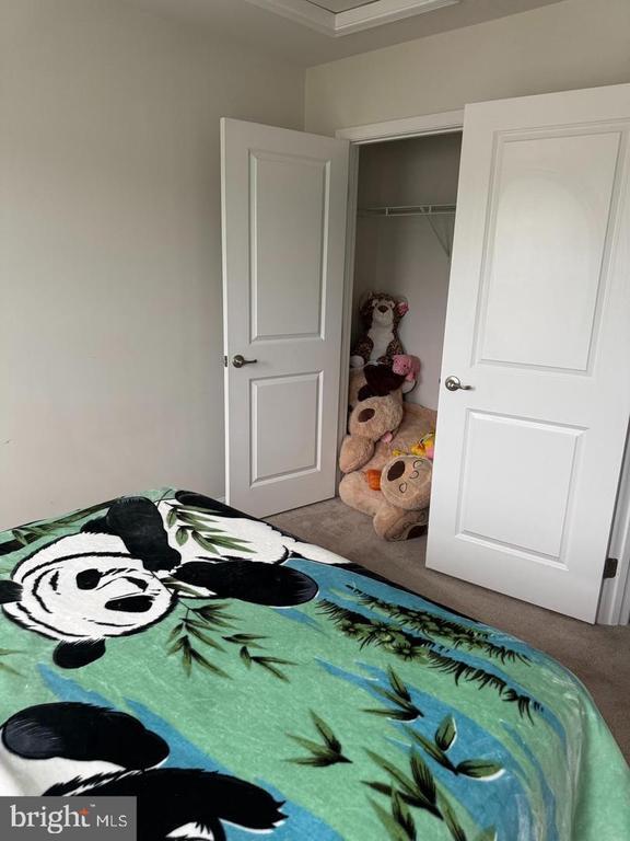 Building Photo - 9816 Cedarmass Cir