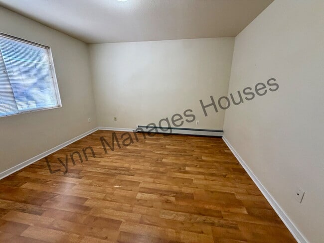 Building Photo - 1210 Cleveland Ave