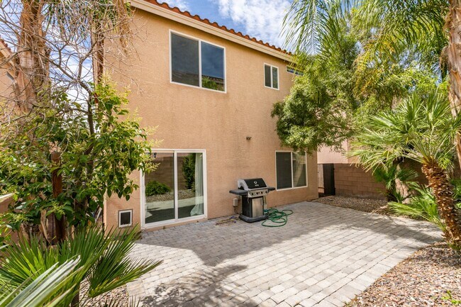 Building Photo - 4586 W Camero Ave