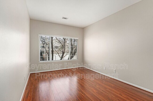 Building Photo - 8381 Pebble Creek Way