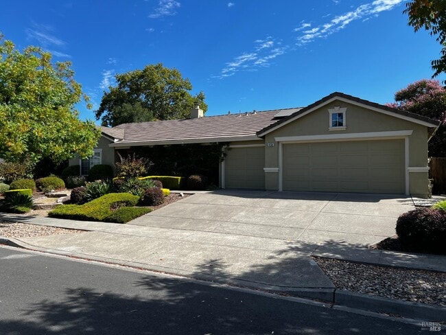 Building Photo - 4150 Manchester Dr