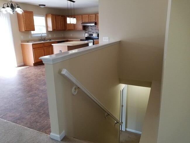 Building Photo - 944 Hampshire Heath Dr
