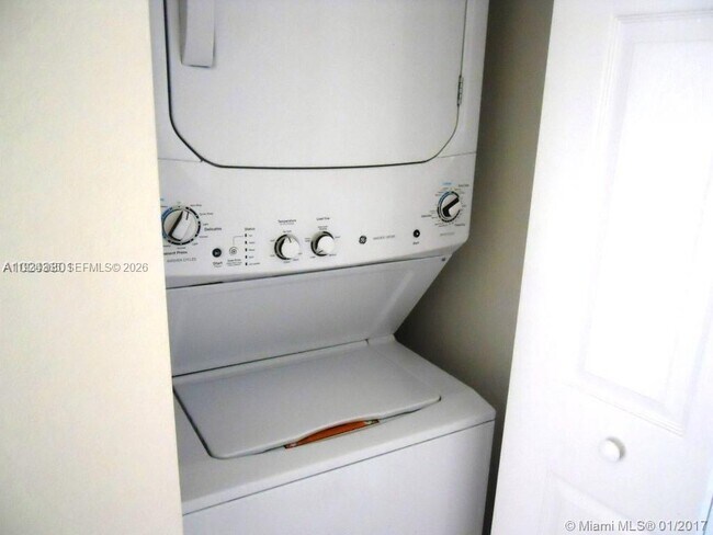 Building Photo - 9363 W 33rd Ln