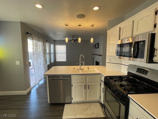 Building Photo - 2420 Pebble Springs Ct